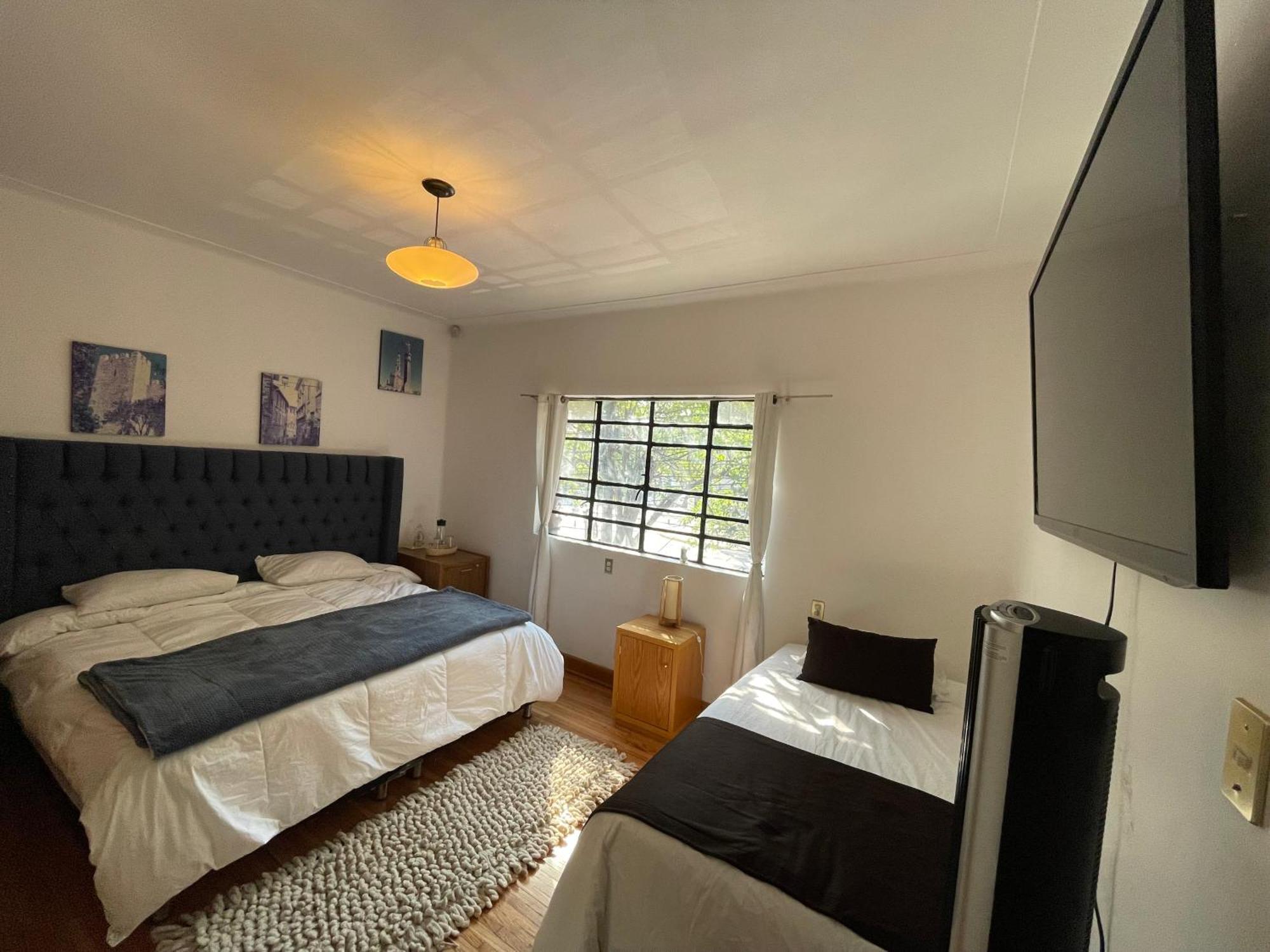 Hostal Roma Condesa เม็กซิโกซิตี้ ภายนอก รูปภาพ