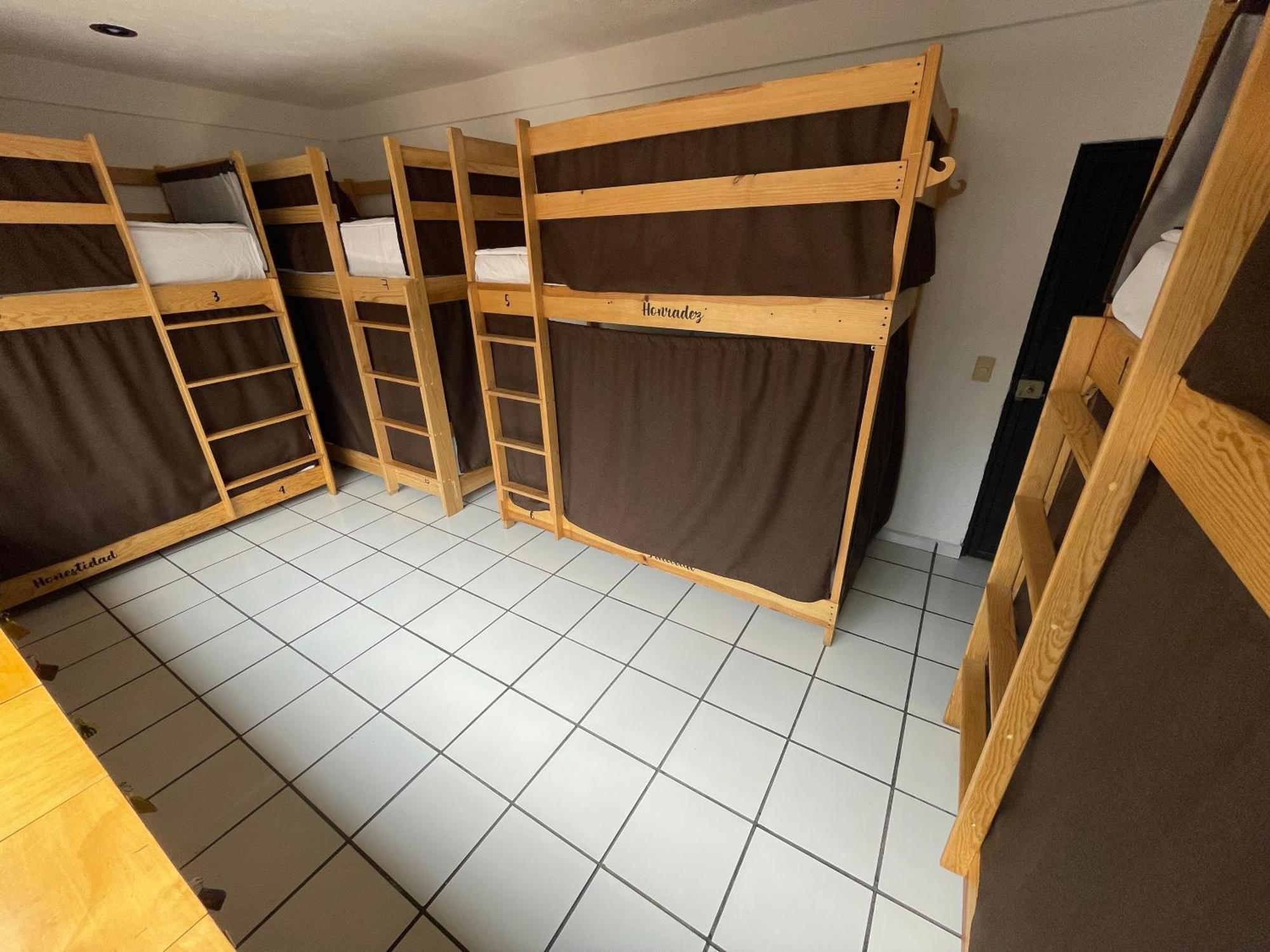 Hostal Roma Condesa เม็กซิโกซิตี้ ภายนอก รูปภาพ